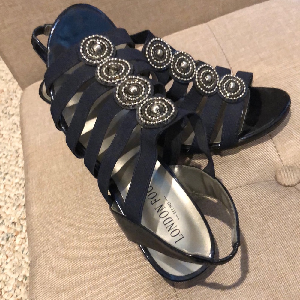 London Fog Navy Blue Dressy Sandals